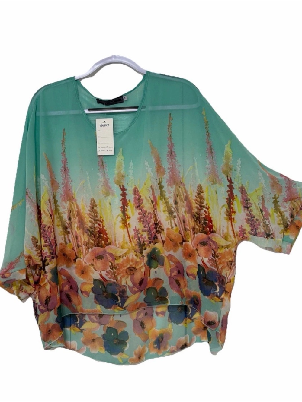 Highness Sheer High-Low Top NWT